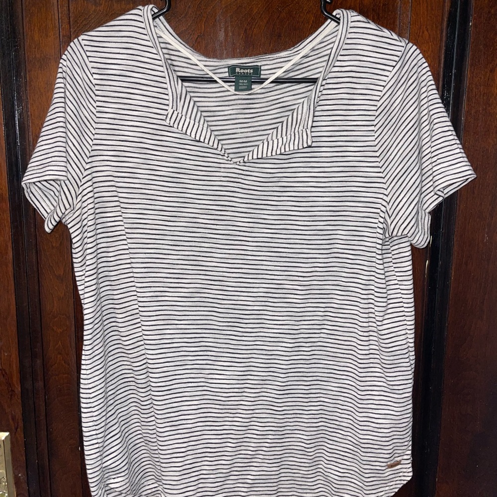 Roots Black And White Tee